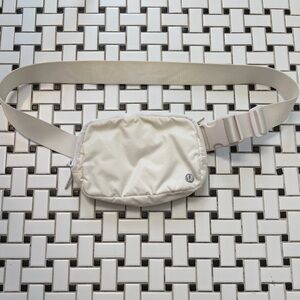 Lululemon Cream Mesh Bag